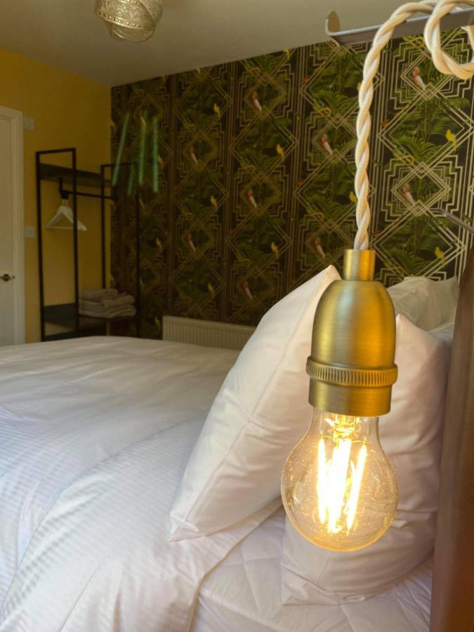 The Black Swan Hotel Скарборо Екстер'єр фото